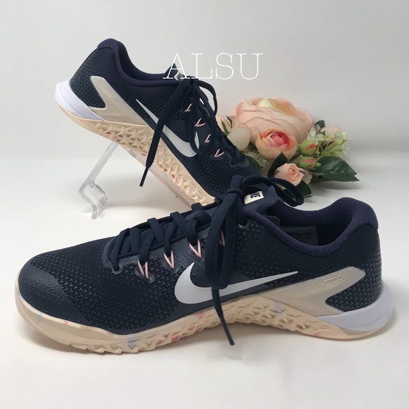 Nike Metcon 4 Obsidian Blue White Guava Ice W - Picture 2 of 7